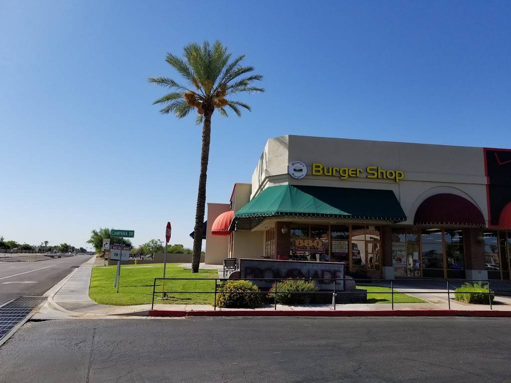Bennys Burgers and BBQ | restaurant | 10001 W Bell Rd, Sun City, AZ 85351, USA | 6238152156 OR +1 623-815-2156