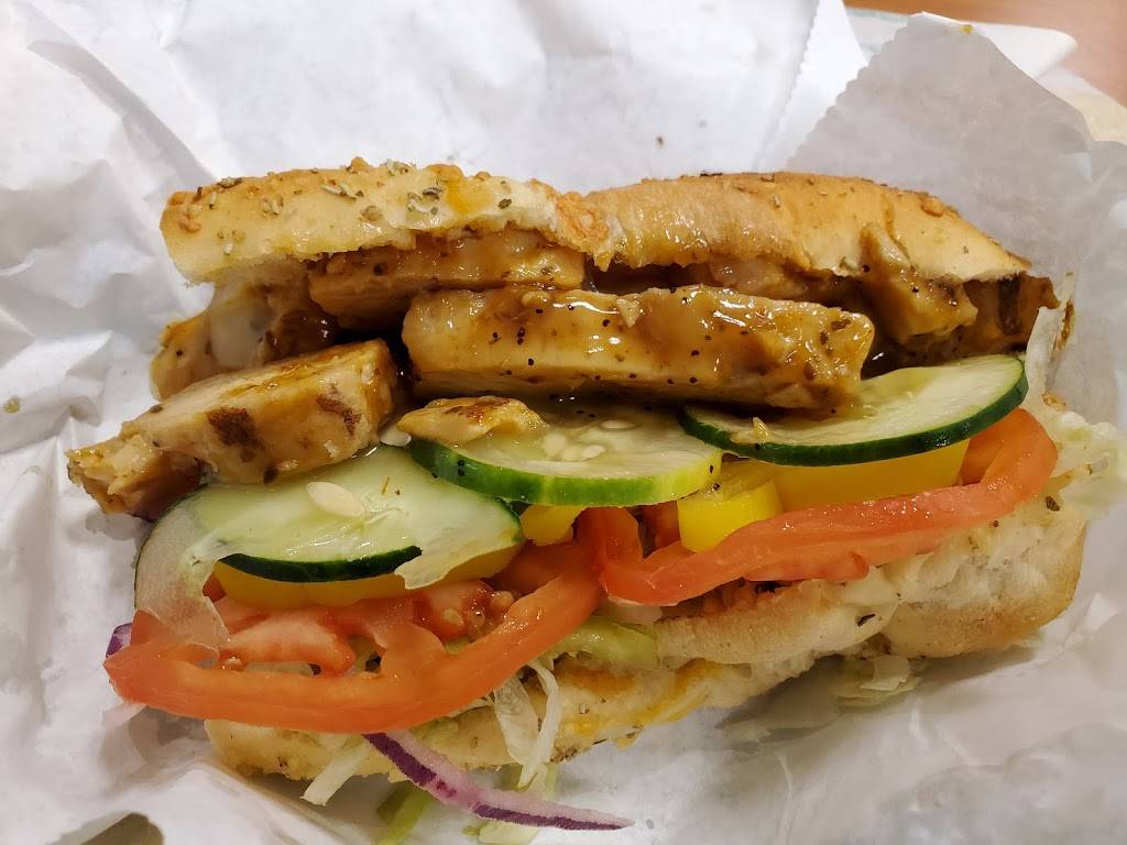 Subway | meal takeaway | 34 E 7th St, Cincinnati, OH 45202, USA | 5134211113 OR +1 513-421-1113