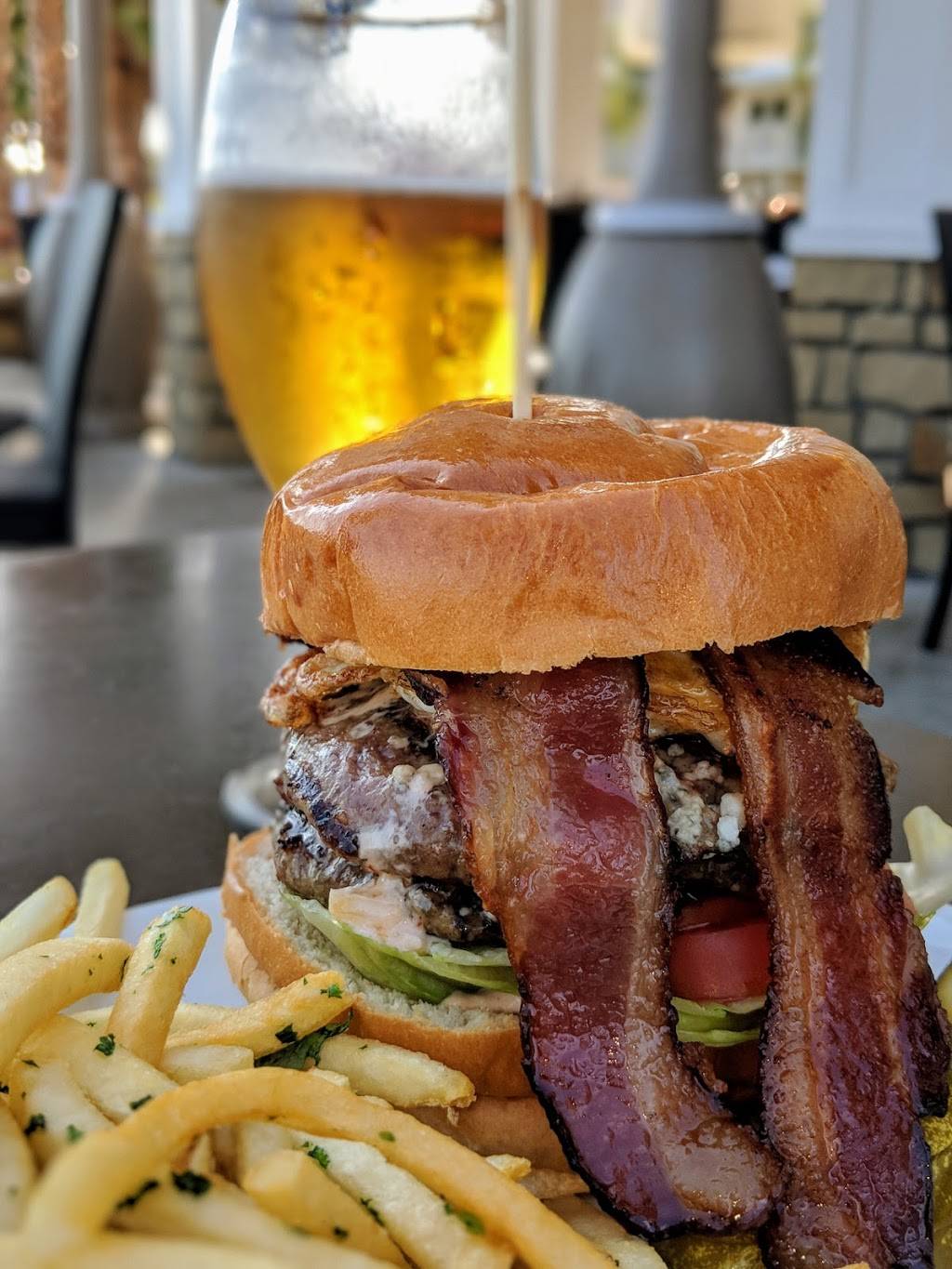 Beachside | restaurant | 4175 Admiralty Way, Marina Del Rey, CA 90292, USA | 3104393033 OR +1 310-439-3033