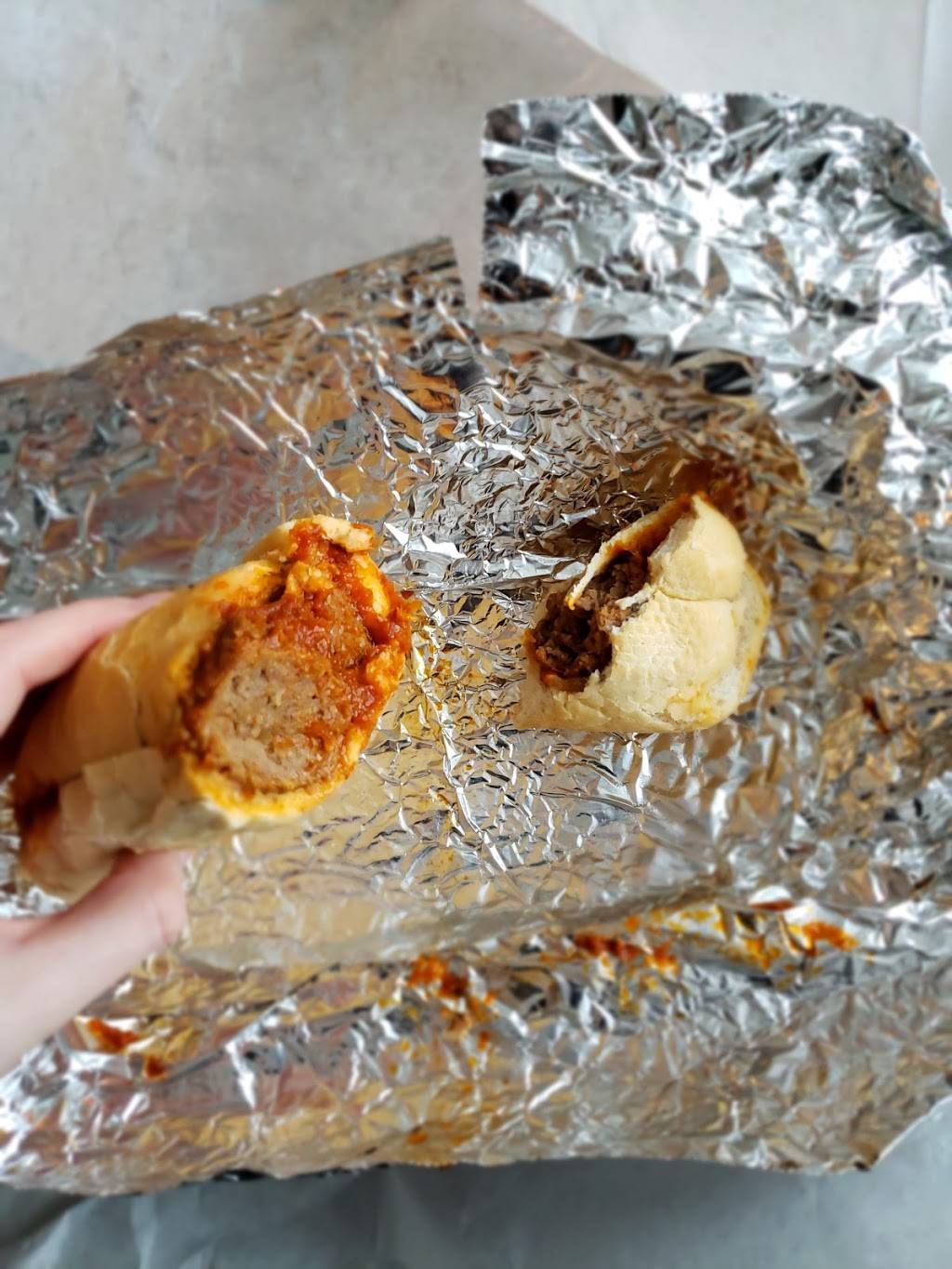 The Italian Store | cafe | 5837 N Washington Blvd, Arlington, VA 22205, USA | 5713411080 OR +1 571-341-1080