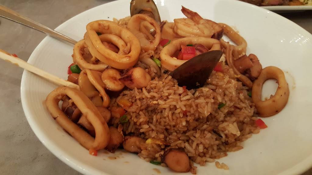 Mercado 31 Estacionamiento | restaurant | 1104 NE 164th St, North Miami Beach, FL 33162, USA | 3059473338 OR +1 305-947-3338