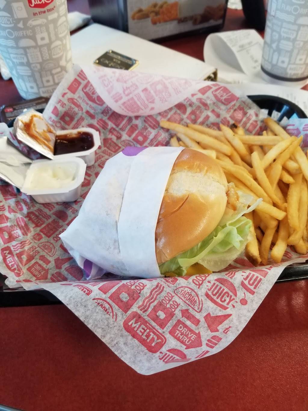 Jack in the Box | restaurant | 700 Roosevelt Ave, National City, CA 91950, USA | 6194775804 OR +1 619-477-5804