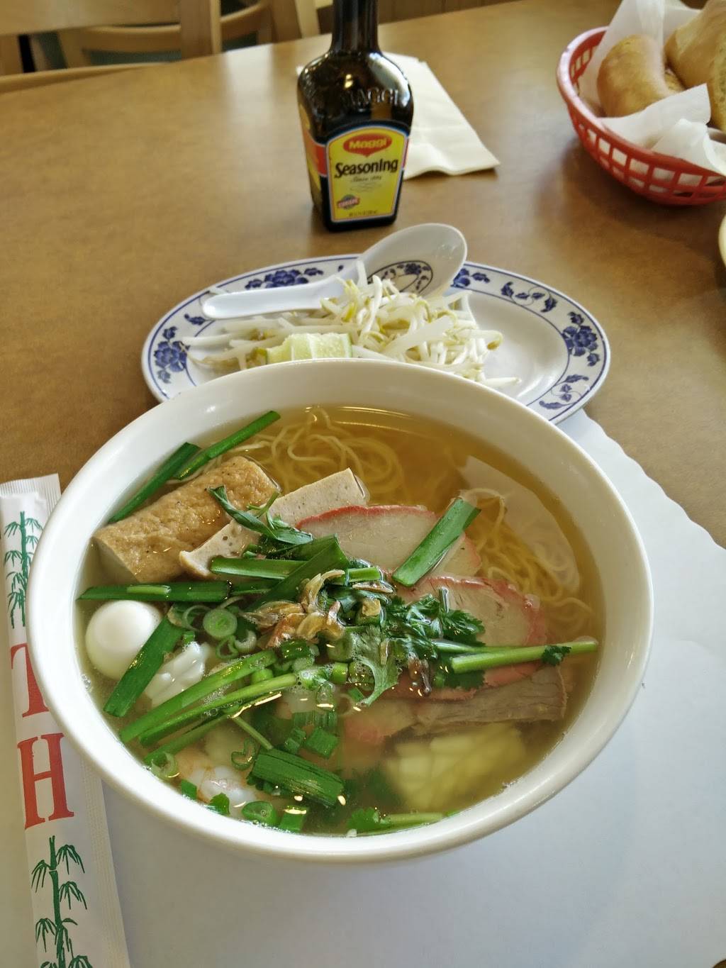 Cali Restaurant & Bakery | restaurant | 15691 Brookhurst St, Westminster, CA 92683, USA | 7145313991 OR +1 714-531-3991