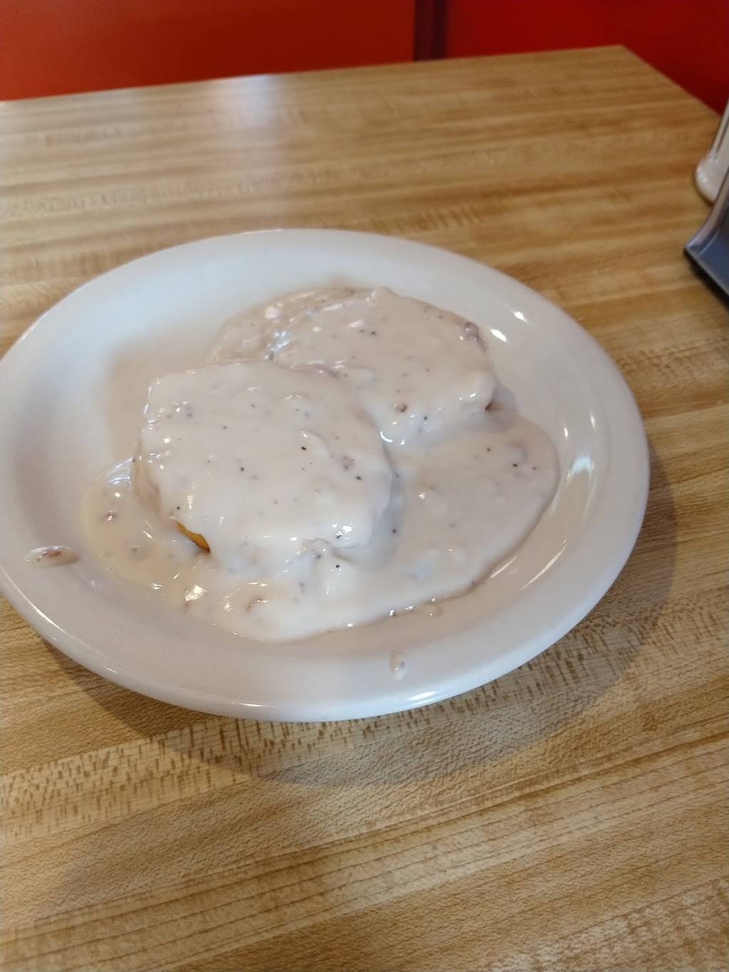 Zebulon Family Restaurant | restaurant | 409 W Gannon Ave, Zebulon, NC 27597, USA | 9194048661 OR +1 919-404-8661