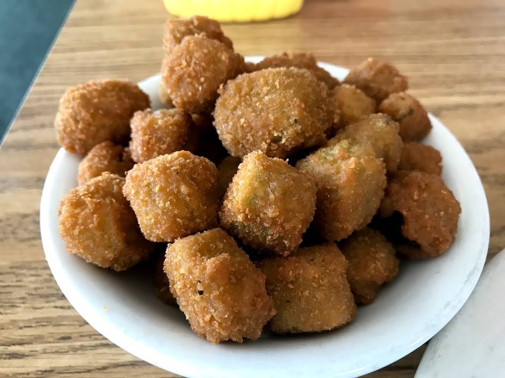 The Flying Machine | restaurant | 510 Briscoe Blvd, Lawrenceville, GA 30046, USA | 7709622262 OR +1 770-962-2262