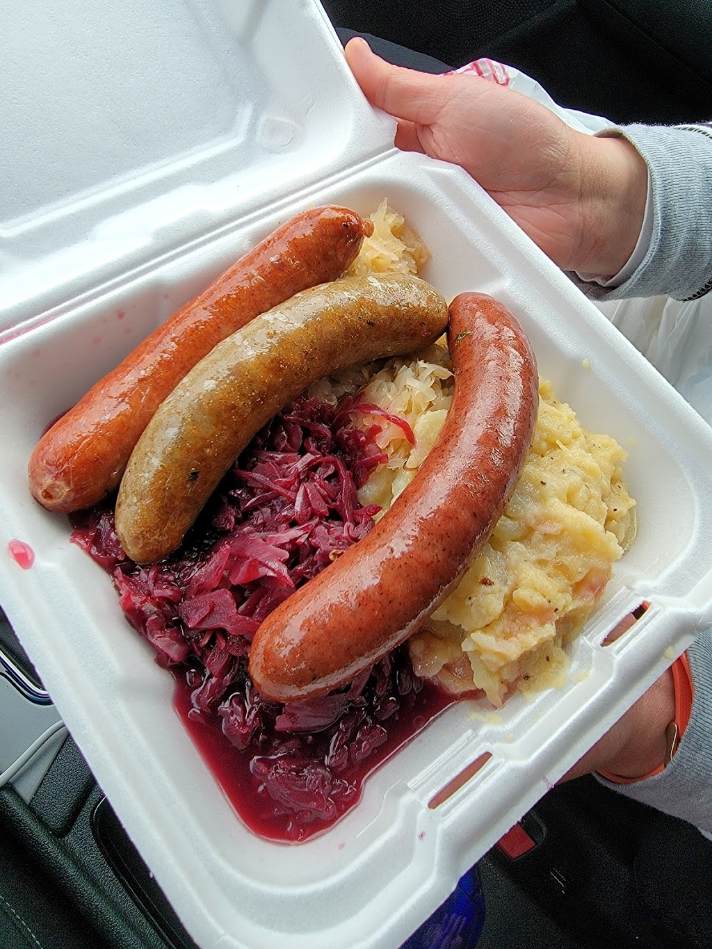 Ludwigs | restaurant | 921 Front St, Leavenworth, WA 98826, USA | 5095486625 OR +1 509-548-6625