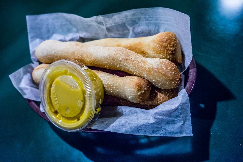 Noble Romans | restaurant | 4140 W Jonathan Moore Pike, Columbus, IN 47201, USA | 8123424477 OR +1 812-342-4477