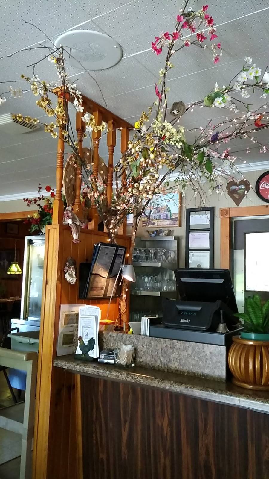 Pineview | restaurant | 322 Route 105, Low, QC J0X 2C0, Canada | 8194223517 OR +1 819-422-3517