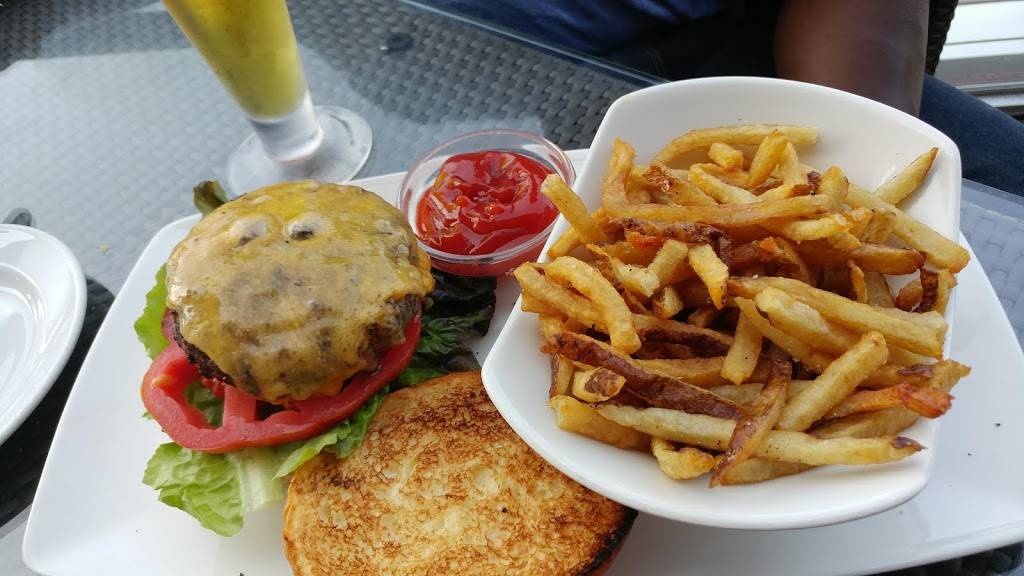 Del Friscos Double Eagle Steakhouse | restaurant | 250 Northern Ave Suite 200, Boston, MA 02210, USA | 6179511368 OR +1 617-951-1368