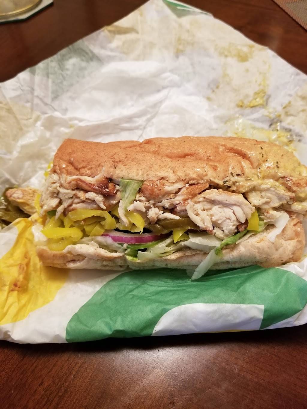 Subway | restaurant | 875 Market Pl, Alexander City, AL 35010, USA | 2563290070 OR +1 256-329-0070