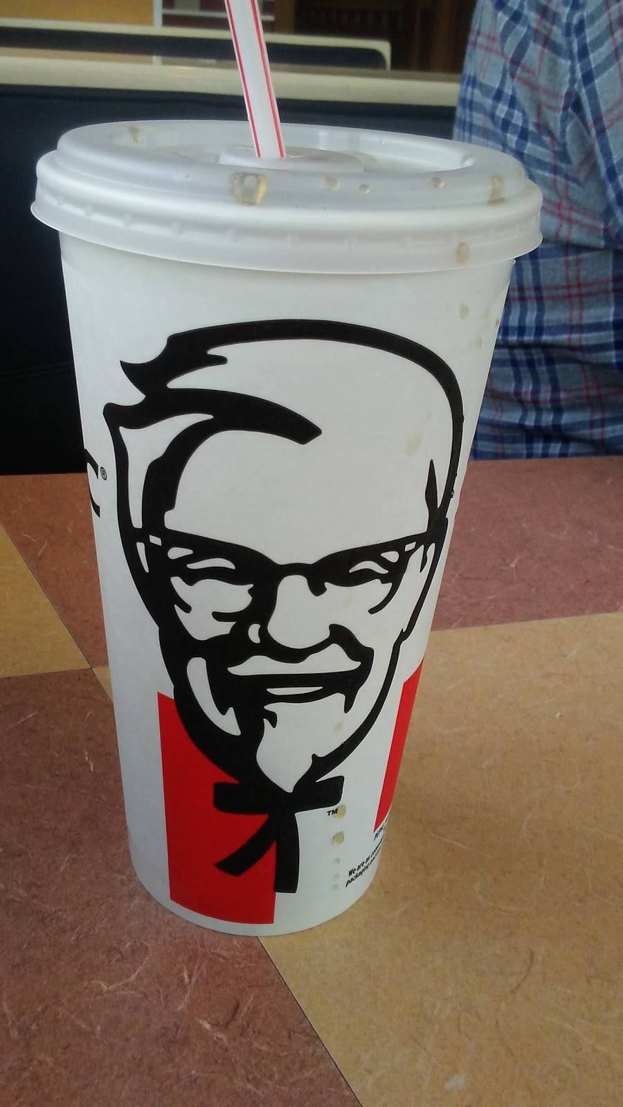 KFC | restaurant | 1000 Blue Hills Ave, Bloomfield, CT 06002, USA | 8602428445 OR +1 860-242-8445