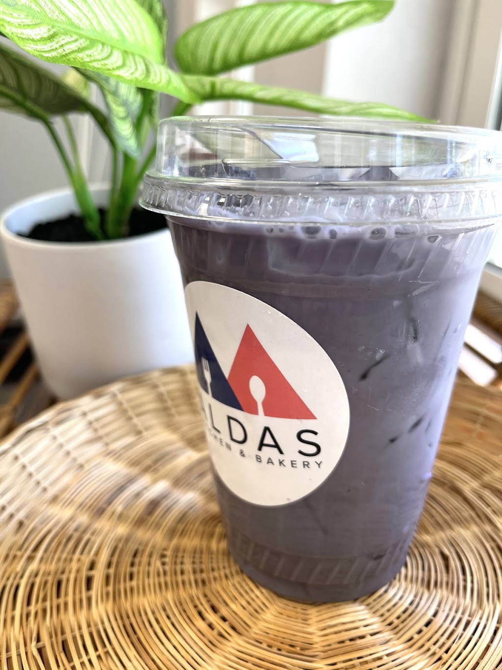 Aldas Kitchen and Bakery | bakery | 2229 Railroad Ave, Pittsburg, CA 94565, USA | 9252674319 OR +1 925-267-4319