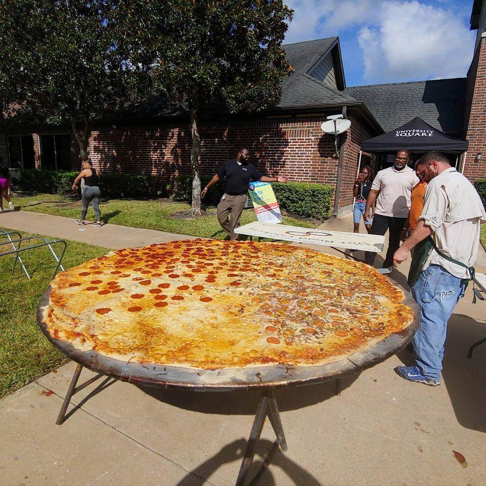 Dirt Road Cookers | restaurant | 737 Co Rd 365, Hondo, TX 78861, USA | 8304449678 OR +1 830-444-9678