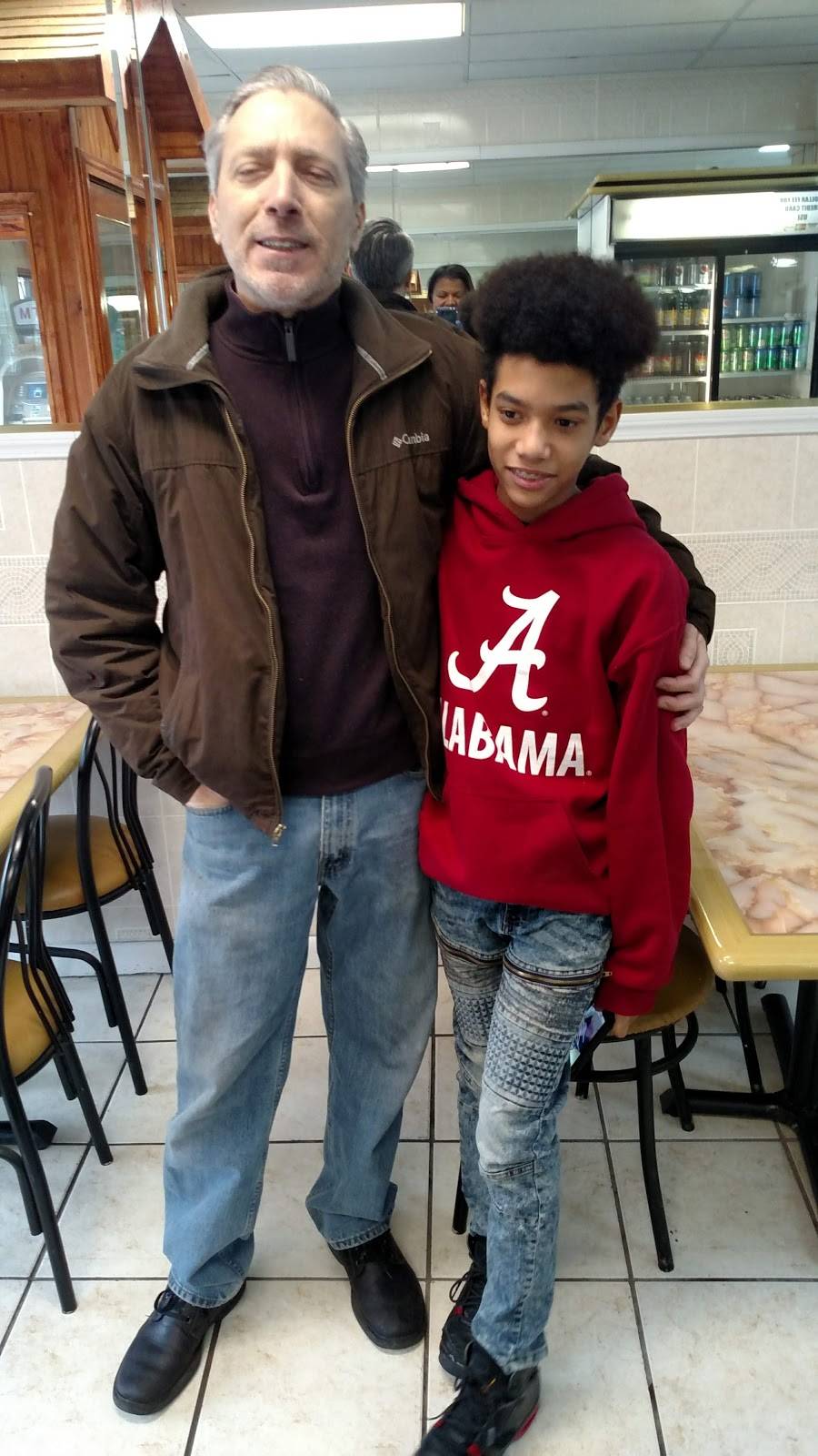 El Barajo Restaurant Corporation | restaurant | 672 Bleecker St, Utica, NY 13501, USA | 3157322181 OR +1 315-732-2181