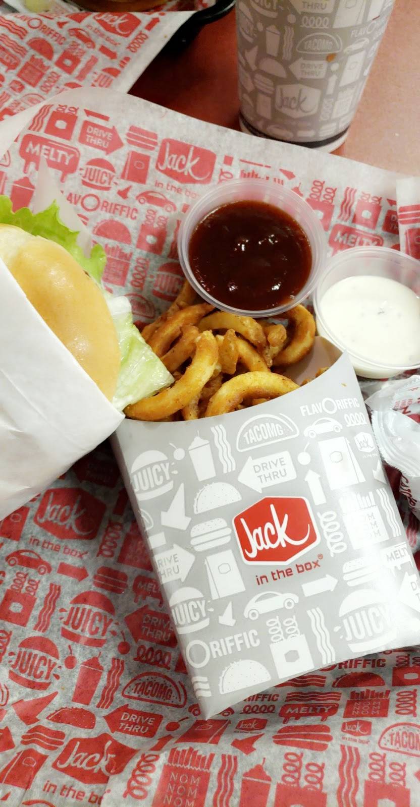Jack in the Box | restaurant | 82210 CA-111, Indio, CA 92201, USA | 7603472188 OR +1 760-347-2188