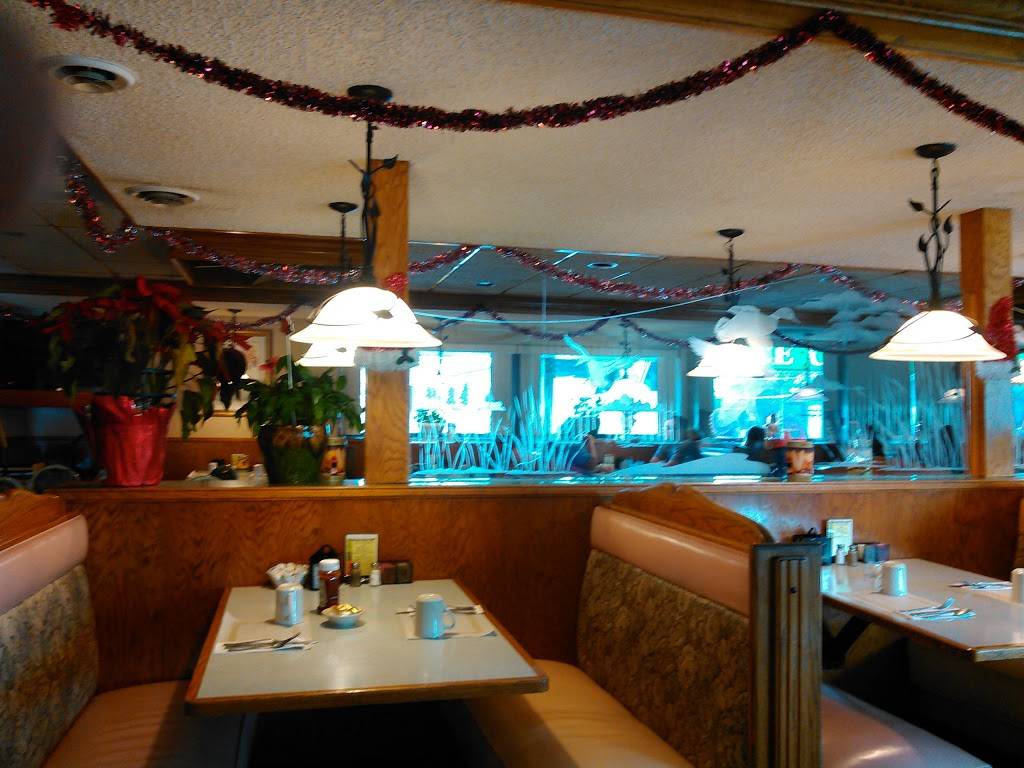 Market Place Cafe | restaurant | 3570 E Puetz Rd, Oak Creek, WI 53154, USA | 4147626222 OR +1 414-762-6222