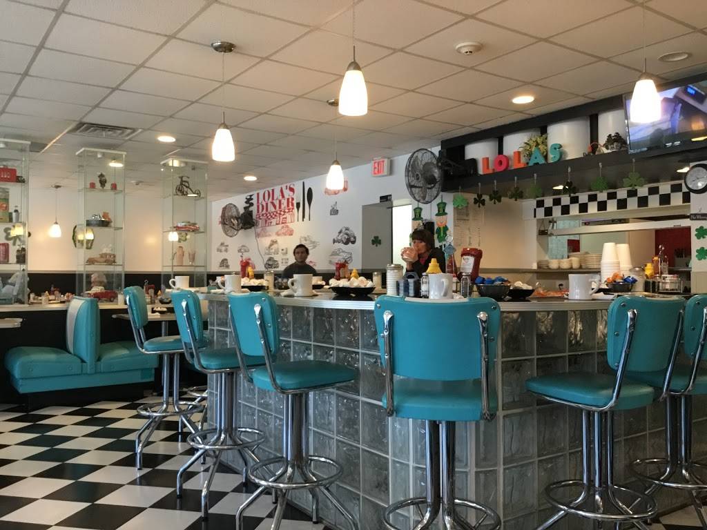 Lolas Diner | restaurant | 920 Busse Hwy, Park Ridge, IL 60068, USA | 8475185226 OR +1 847-518-5226