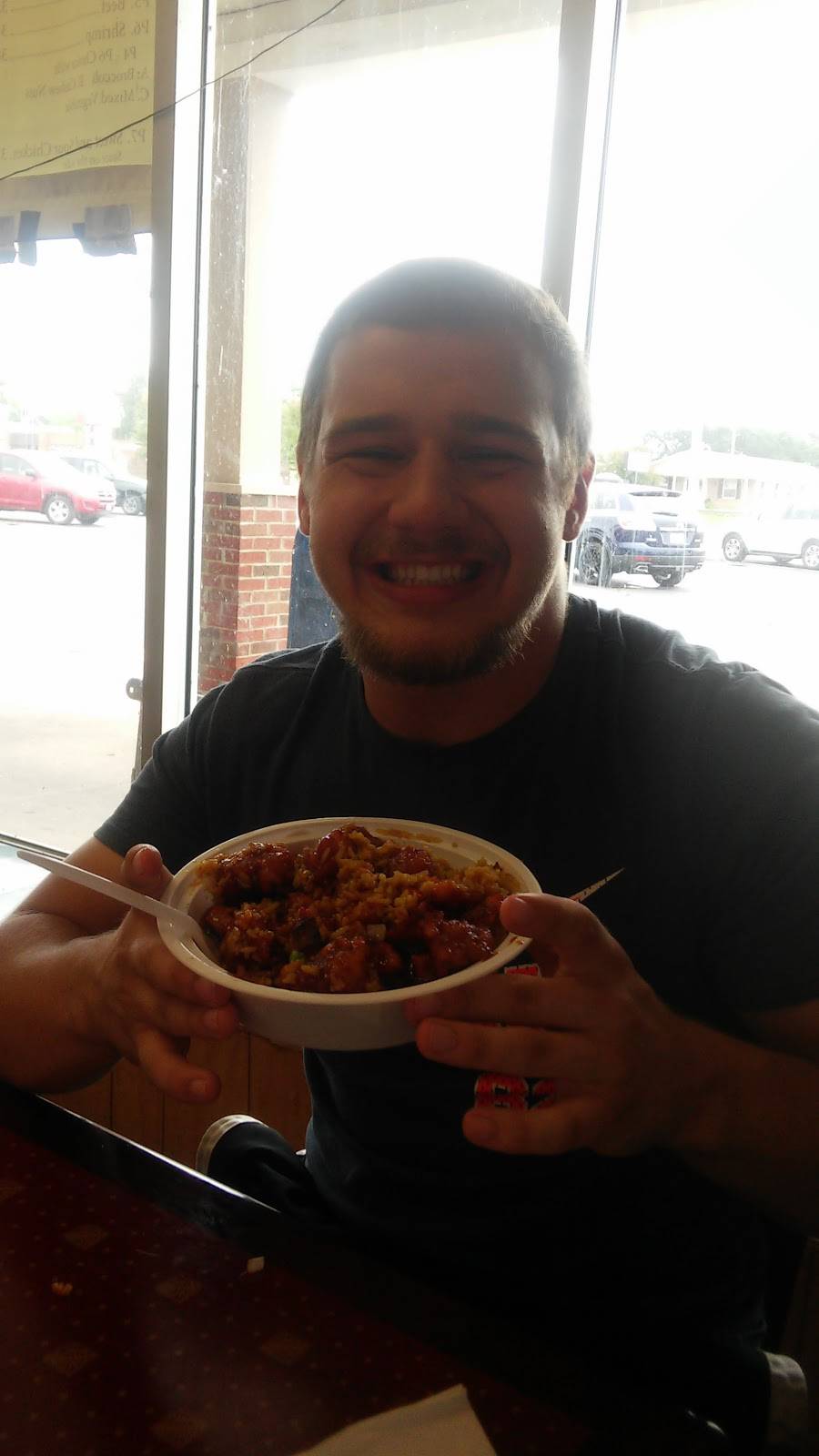 New King Wok | restaurant | 1902 W Court St, Janesville, WI 53548, USA | 6087584085 OR +1 608-758-4085