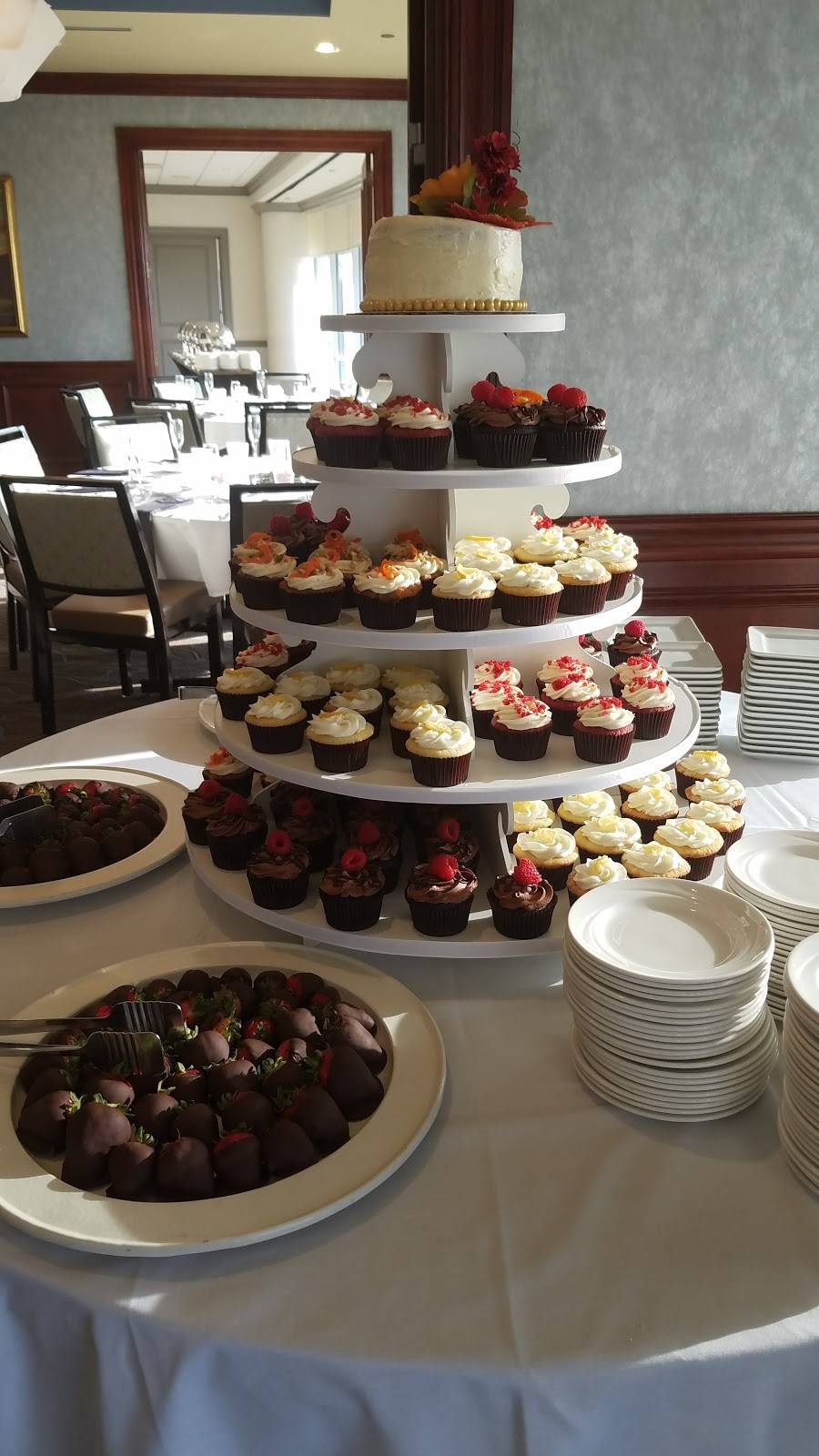 Town Point Club | restaurant | 101 W Main St Suite 300, Norfolk, VA 23510, USA | 7576256606 OR +1 757-625-6606