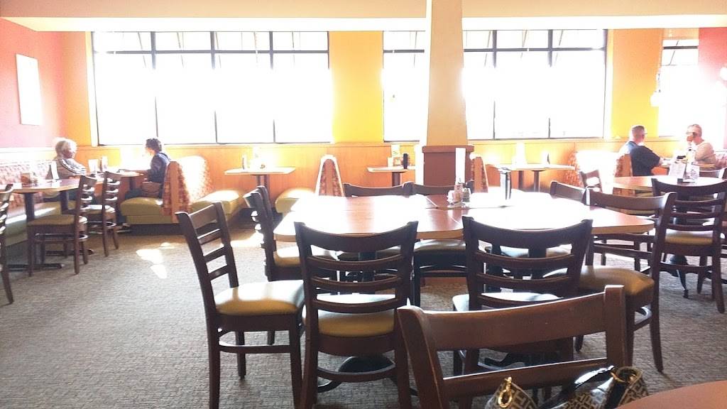 Bakers Square Restaurant & Bakery | restaurant | 796 South, IL-59, Naperville, IL 60540, USA | 6303551777 OR +1 630-355-1777