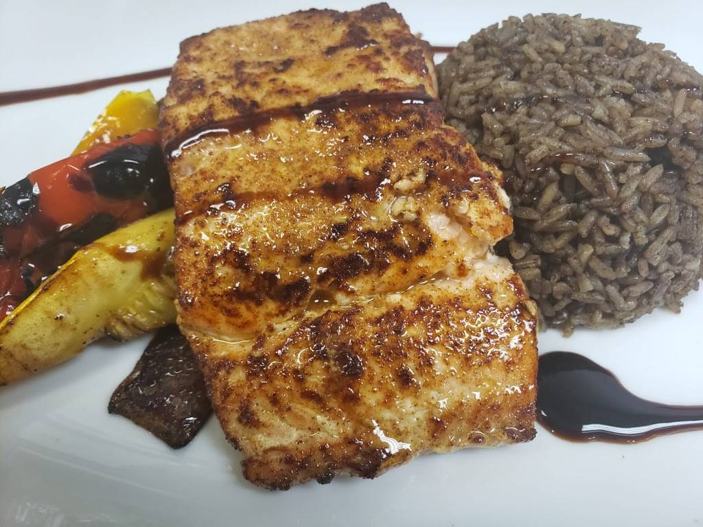 Justins Caribbean Fusion Restaurant | restaurant | 6700 Conroy Rd Ste 120, Orlando, FL 32835, USA | 4078660270 OR +1 407-866-0270