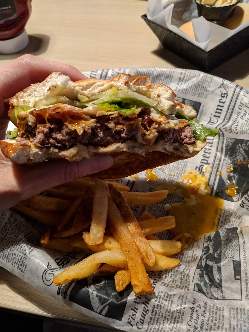 Branns Steakhouse and Grille | restaurant | 39715 Six Mile Rd, Northville, MI 48168, USA | 7344201400 OR +1 734-420-1400