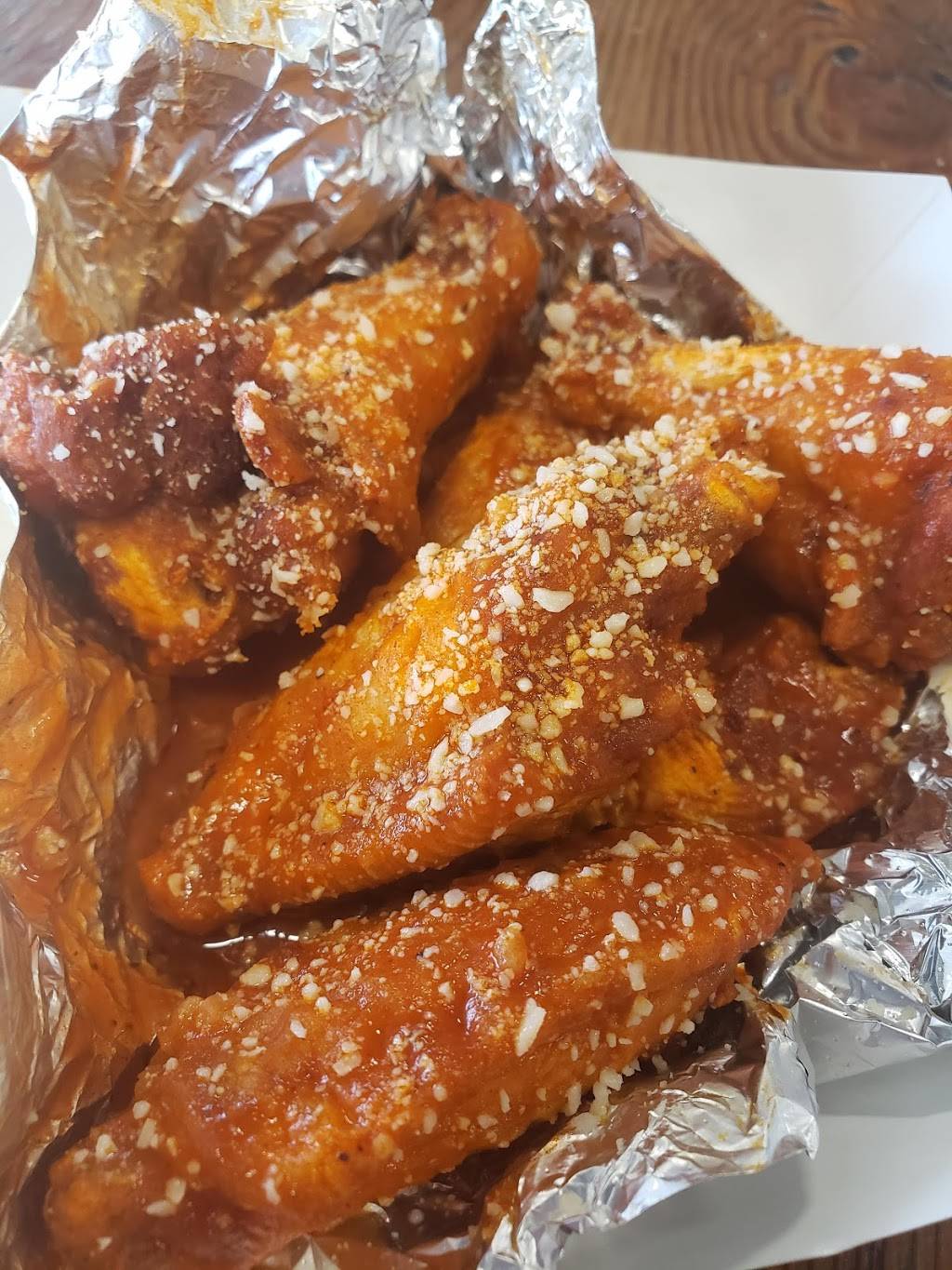 Wing Doozy | restaurant | 3916 Plainfield Ave NE, Grand Rapids, MI 49525, USA | 6166083067 OR +1 616-608-3067