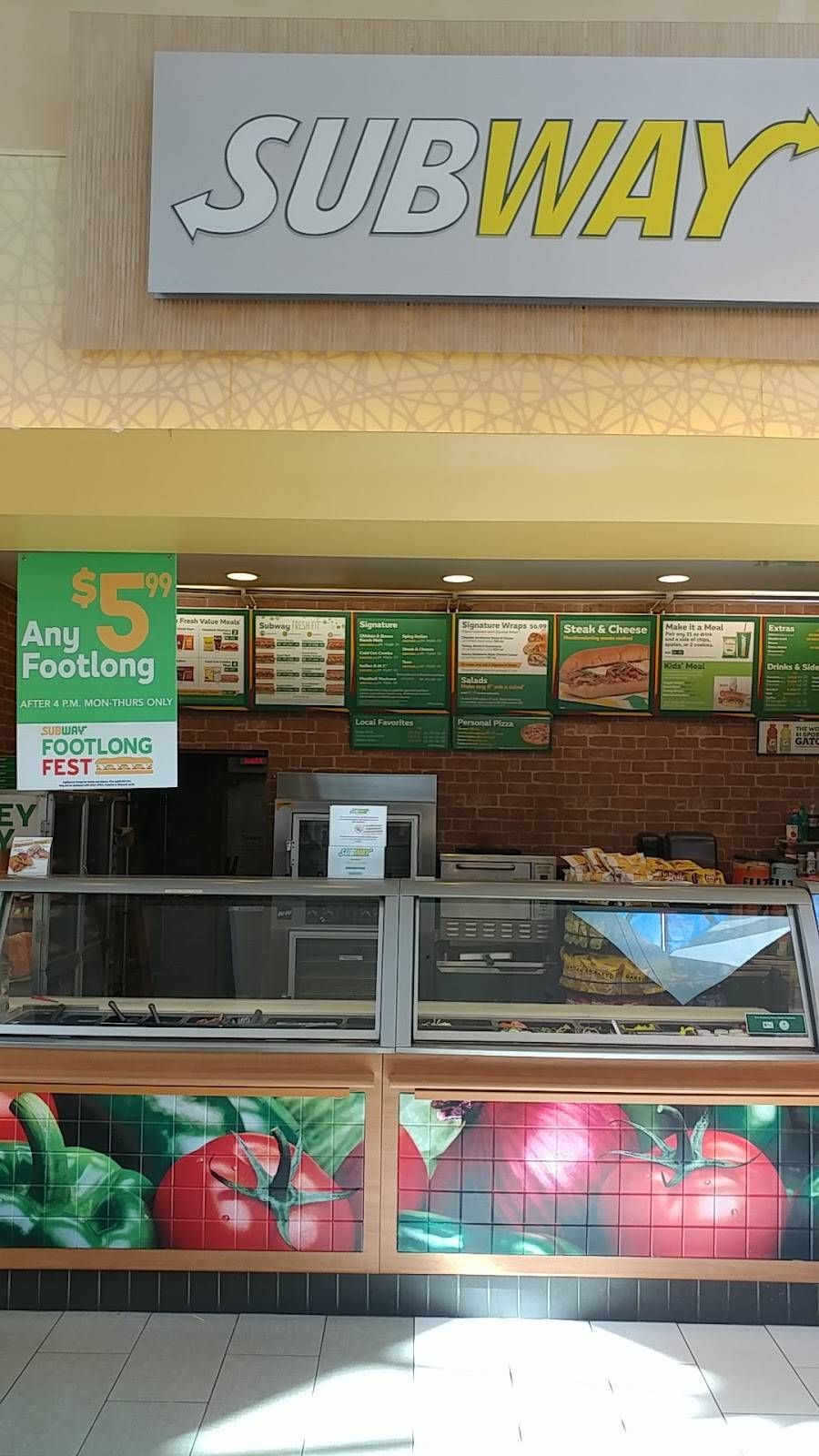 Subway | restaurant | 2202 North Point Cir, Alpharetta, GA 30022, USA | 4044249209 OR +1 404-424-9209