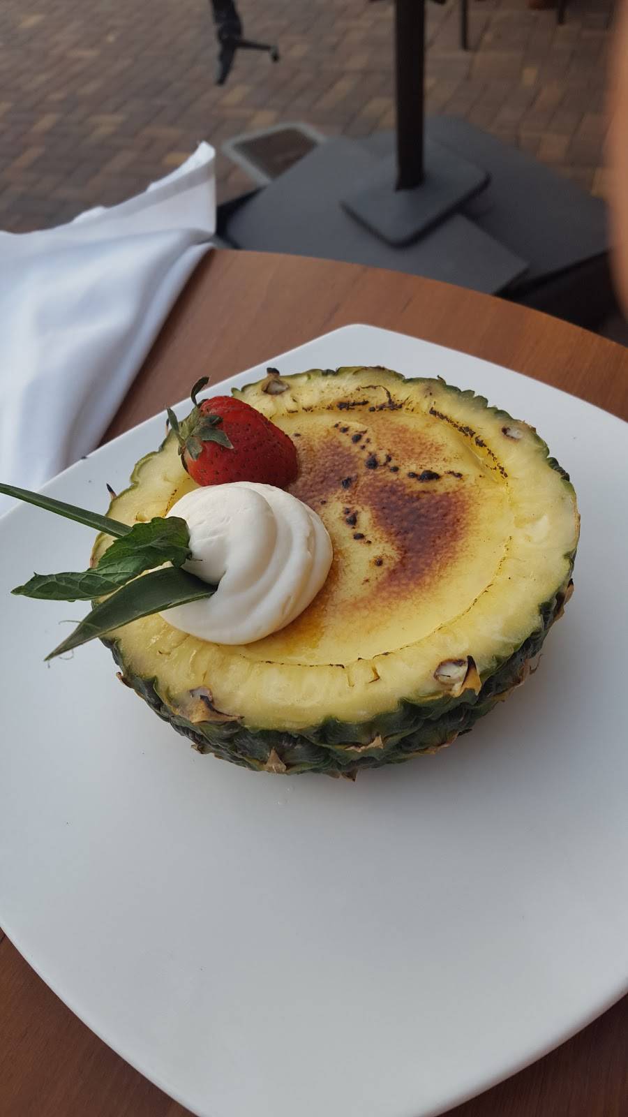 Tommy Bahama Restaurant, Bar & Store | restaurant | 126 Soundings Ave #2, Jupiter, FL 33477, USA | 5614066605 OR +1 561-406-6605