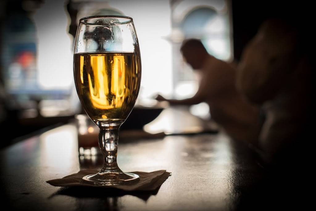 Jacques Brasserie | restaurant | 206 E 85th St, New York, NY 10028, USA | 2123272272 OR +1 212-327-2272