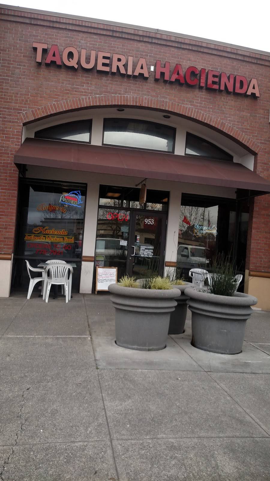 La Hacienda Petaluma | restaurant | 953 Lakeville St, Petaluma, CA 94952, USA | 7077787921 OR +1 707-778-7921