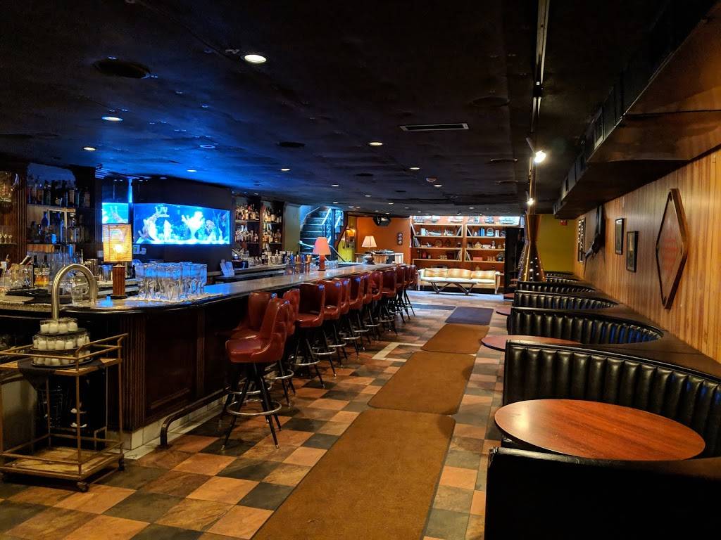 Punch House | restaurant | 1227 W 18th St, Chicago, IL 60608, USA | 3125263851 OR +1 312-526-3851