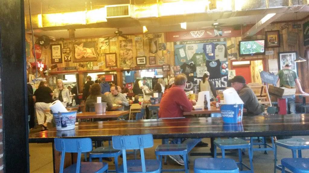 Martins Barbeque Joint | restaurant | 7238 Nolensville Rd, Nolensville, TN 37135, USA | 6157761856 OR +1 615-776-1856