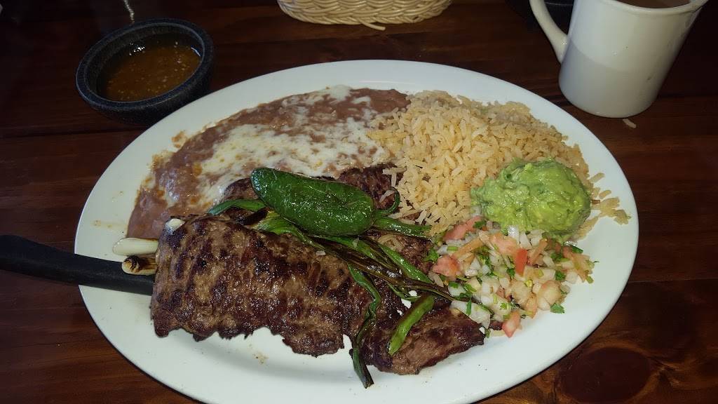 Eduardos Mexican Restaurant | restaurant | 513 W 6th St, Corona, CA 92882, USA | 9513403722 OR +1 951-340-3722
