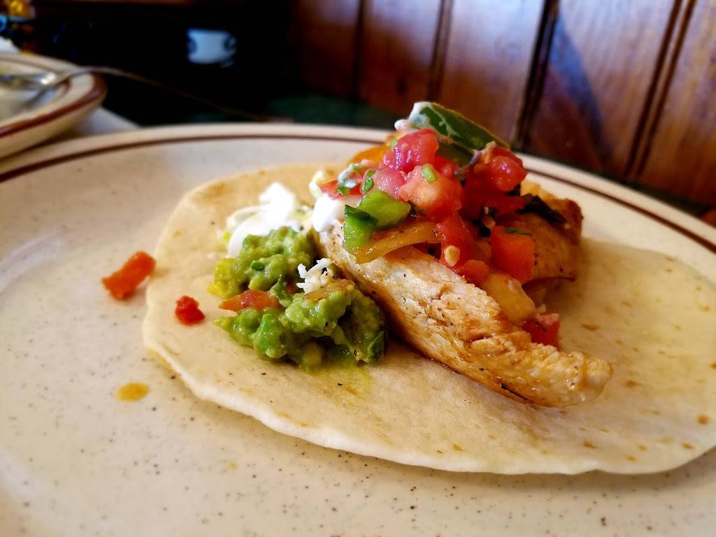 Villa Rosa | restaurant | 4804 PA-309, Schnecksville, PA 18078, USA | 6107992411 OR +1 610-799-2411