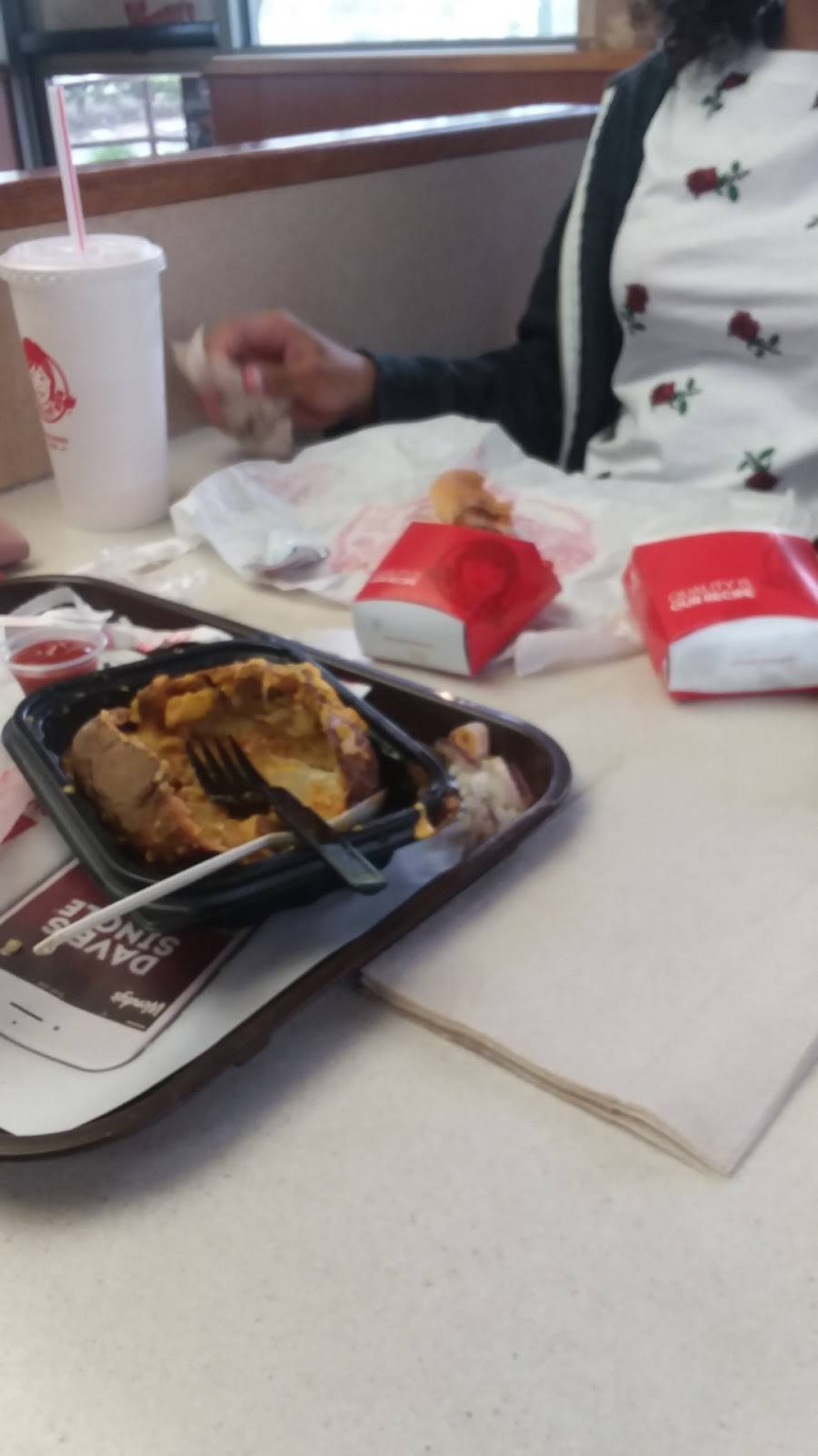 Wendys | restaurant | 12410 Day St, Moreno Valley, CA 92553, USA | 9516970335 OR +1 951-697-0335