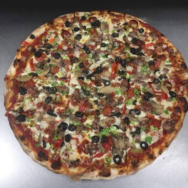 Domenics and Vinnies Pizza | restaurant | 868 Meriden-Waterbury Turnpike, Southington, CT 06489, USA | 8606219846 OR +1 860-621-9846