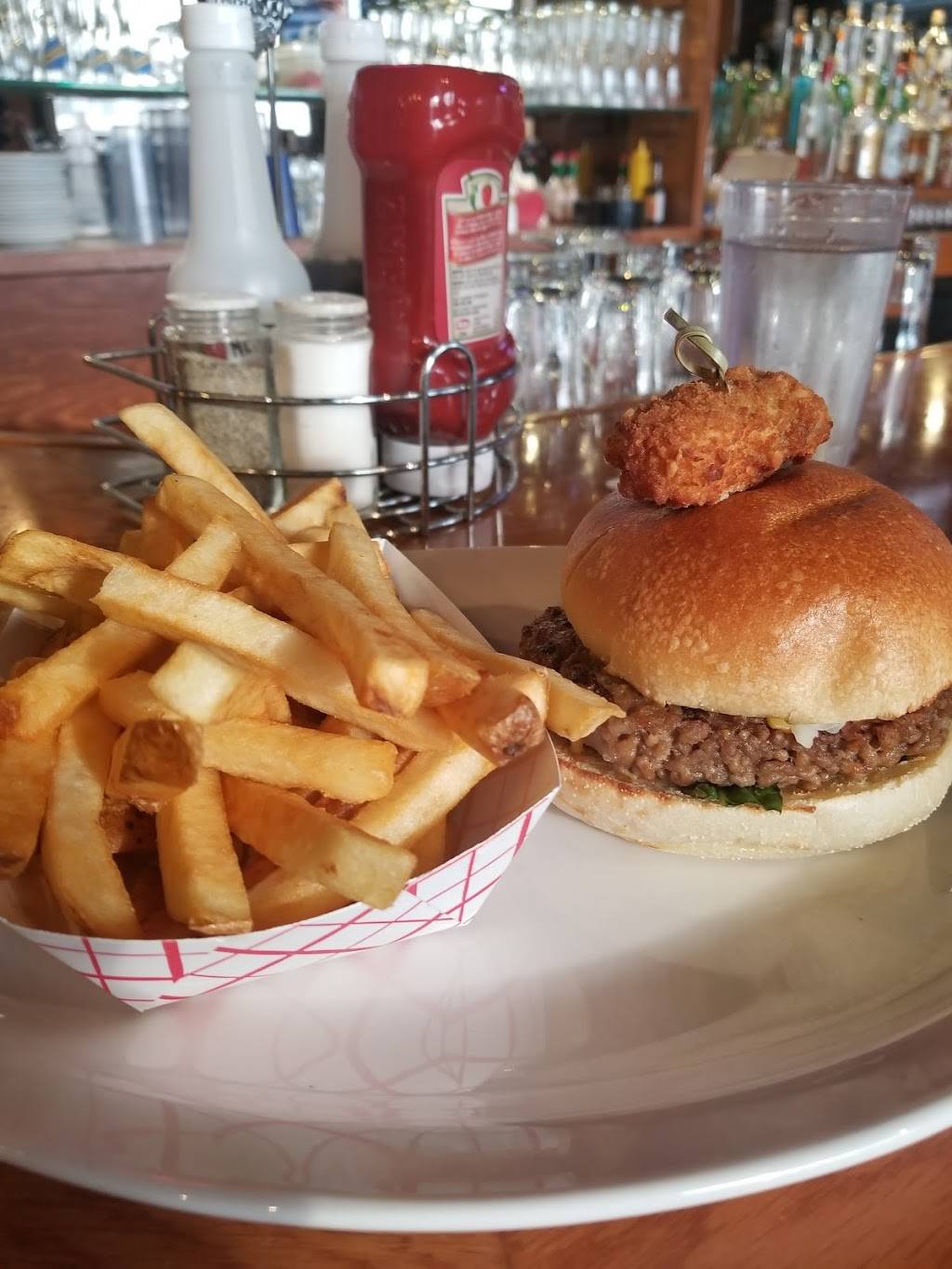 Wild Wing | restaurant | 1 Ellesmere Rd, Scarborough, ON M1R 4B7, Canada | 6473479464 OR +1 647-347-9464