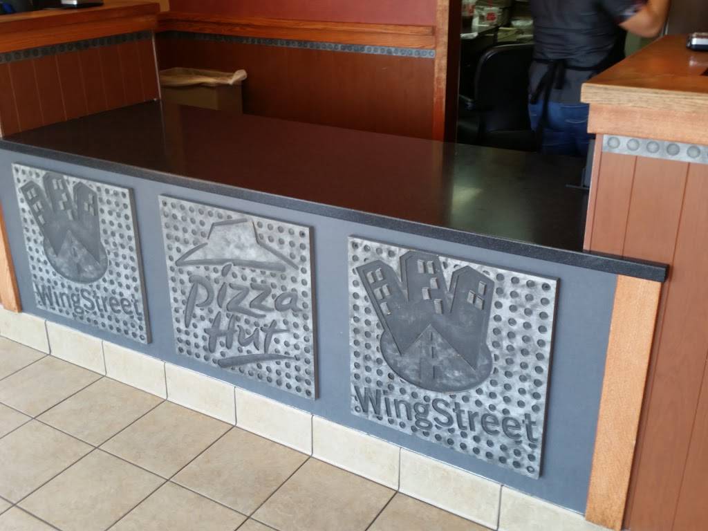 Pizza Hut | restaurant | 1697 Katella Ave, Anaheim, CA 92802, USA | 7145630333 OR +1 714-563-0333