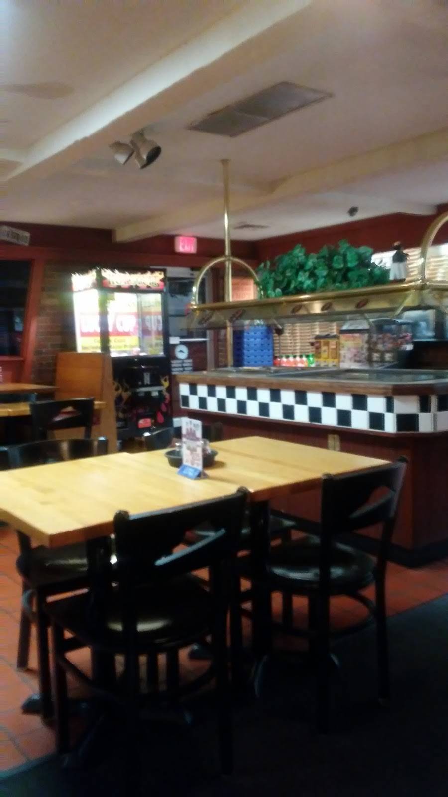 Pizza Hut | restaurant | 915 N Temple Ave, Starke, FL 32091, USA | 9049648700 OR +1 904-964-8700