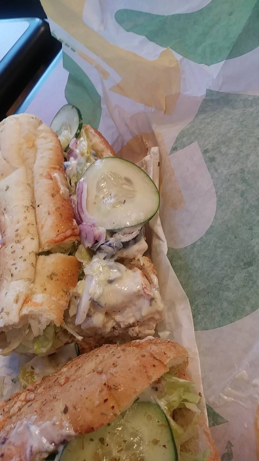 Subway | restaurant | 5973 W Madison St, Chicago, IL 60644, USA | 7734734880 OR +1 773-473-4880