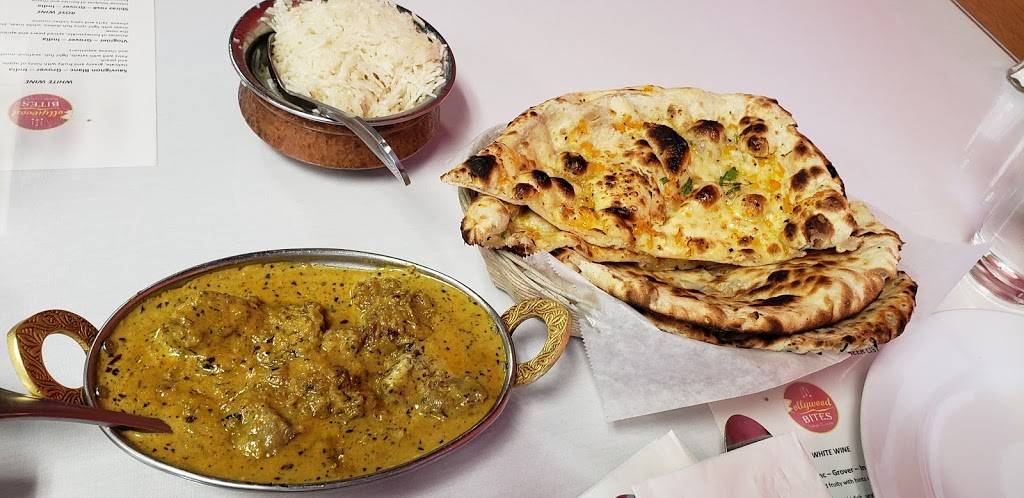 Bollywood Bites | restaurant | 13551 NW Cornell Rd, Portland, OR 97229, USA | 5034698800 OR +1 503-469-8800