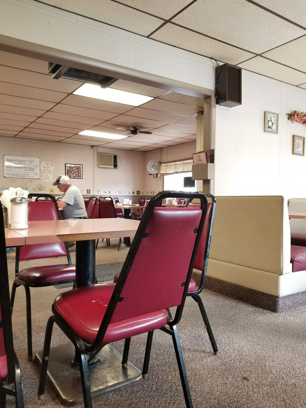 Village Restaurant | restaurant | 6014 New Hartford St, Wolcott, NY 14590, USA | 3155942036 OR +1 315-594-2036