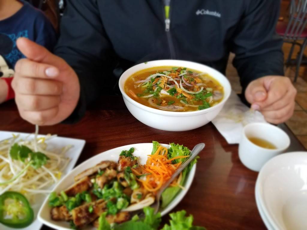 Phở Gabo NE | restaurant | 7330 NE Fremont St, Portland, OR 97213, USA | 5032848355 OR +1 503-284-8355