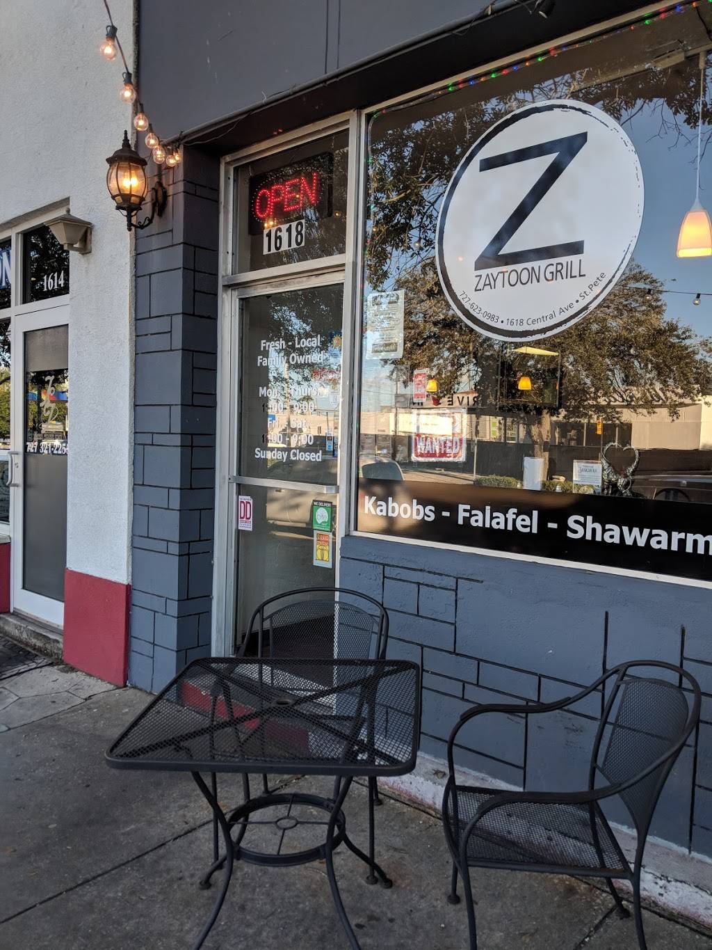 Zaytoon Grill | restaurant | 1618 Central Ave, St. Petersburg, FL 33712, USA | 7276230983 OR +1 727-623-0983