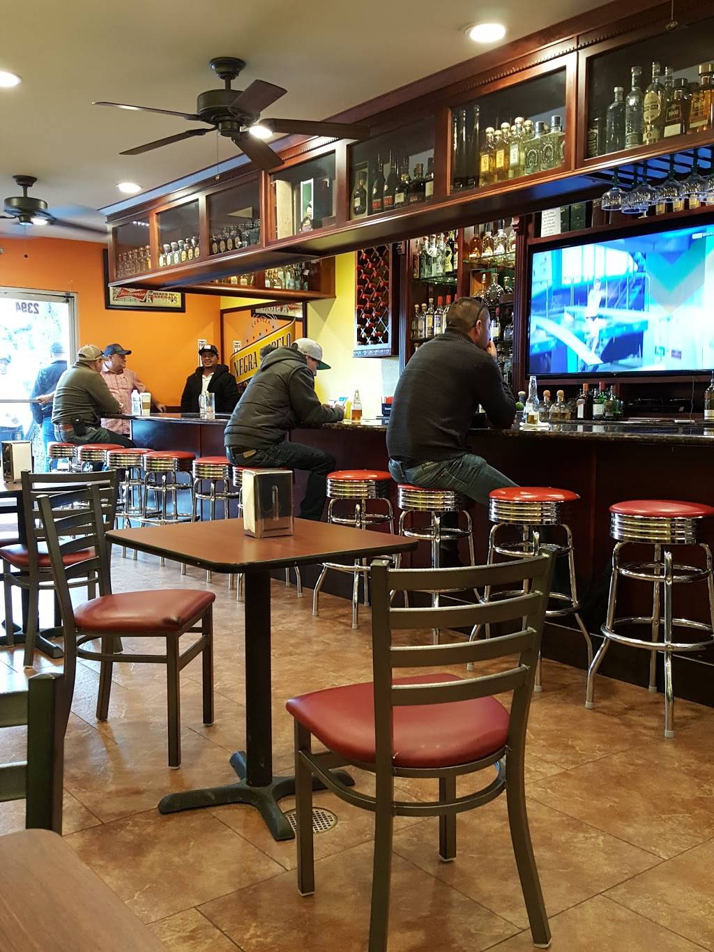 El Bramido | Restaurant & Bar | restaurant | 2394 Northgate Blvd, Sacramento, CA 95833, USA | 9165651552 OR +1 916-565-1552