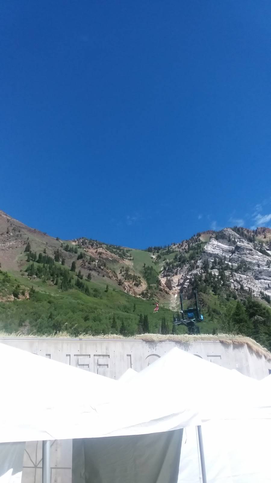 Superior Snacks | meal takeaway | 9320 Cliff Lodge Dr #104, Snowbird, UT 84092, USA | 8019332222 OR +1 801-933-2222