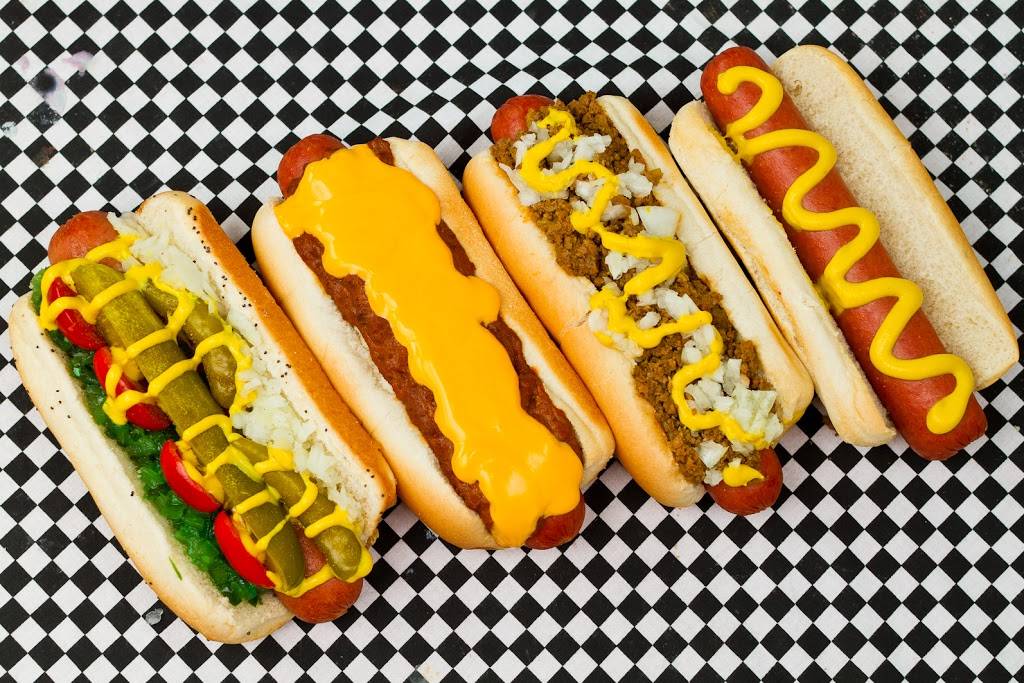 Apple Knockers Ice Cream Parlor | restaurant | 220 W Prairie St, Vicksburg, MI 49097, USA | 2696491880 OR +1 269-649-1880