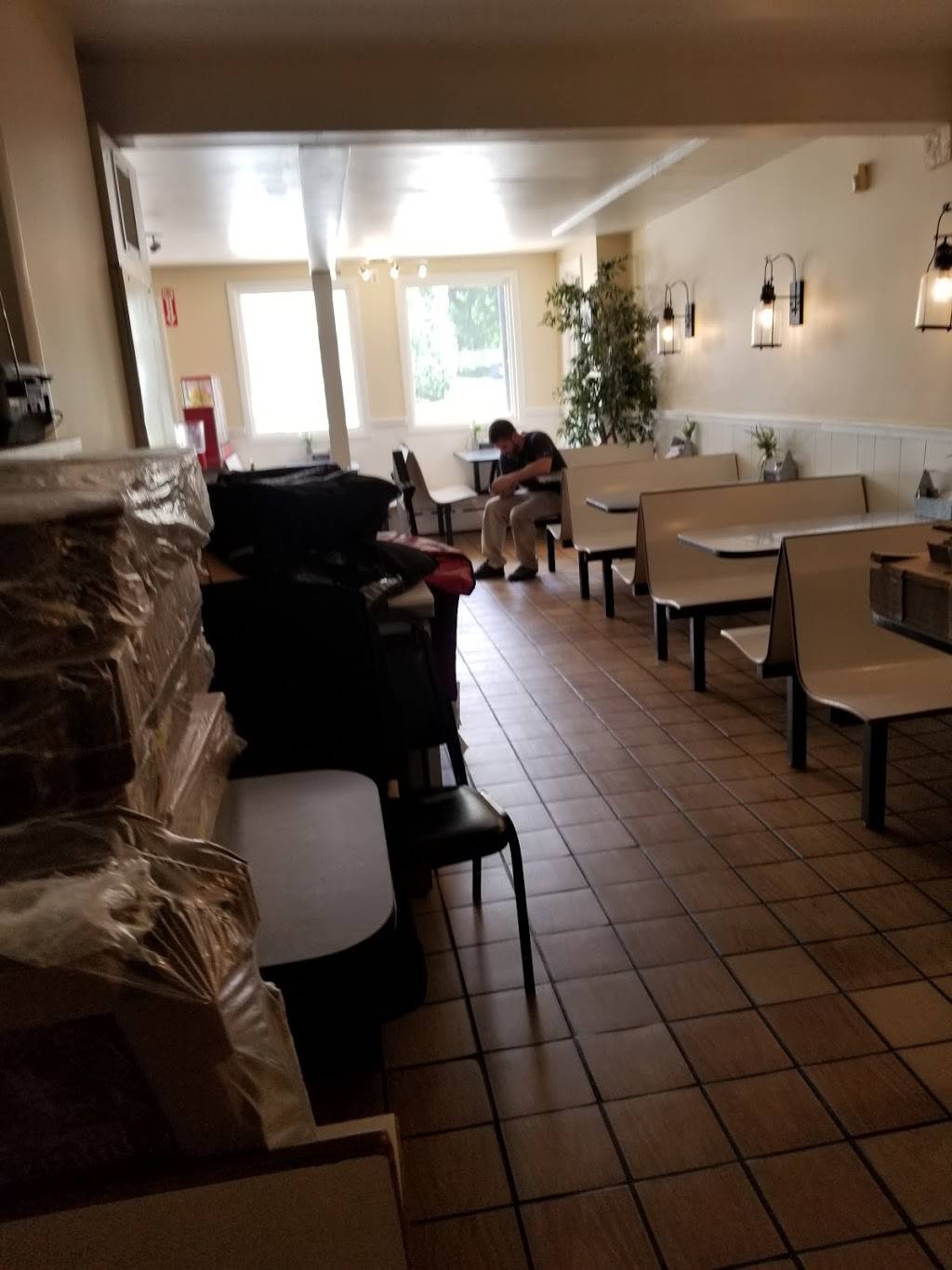 Harrys Famous Pizza | restaurant | 324 Main St, Douglas, MA 01516, USA | 5084764444 OR +1 508-476-4444