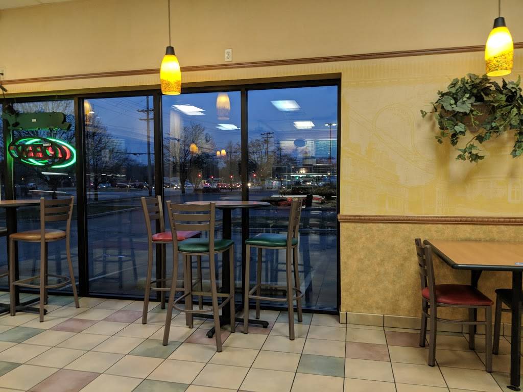 Subway | restaurant | 4416 Pflaum Rd Unit A, Madison, WI 53716, USA | 6086632460 OR +1 608-663-2460